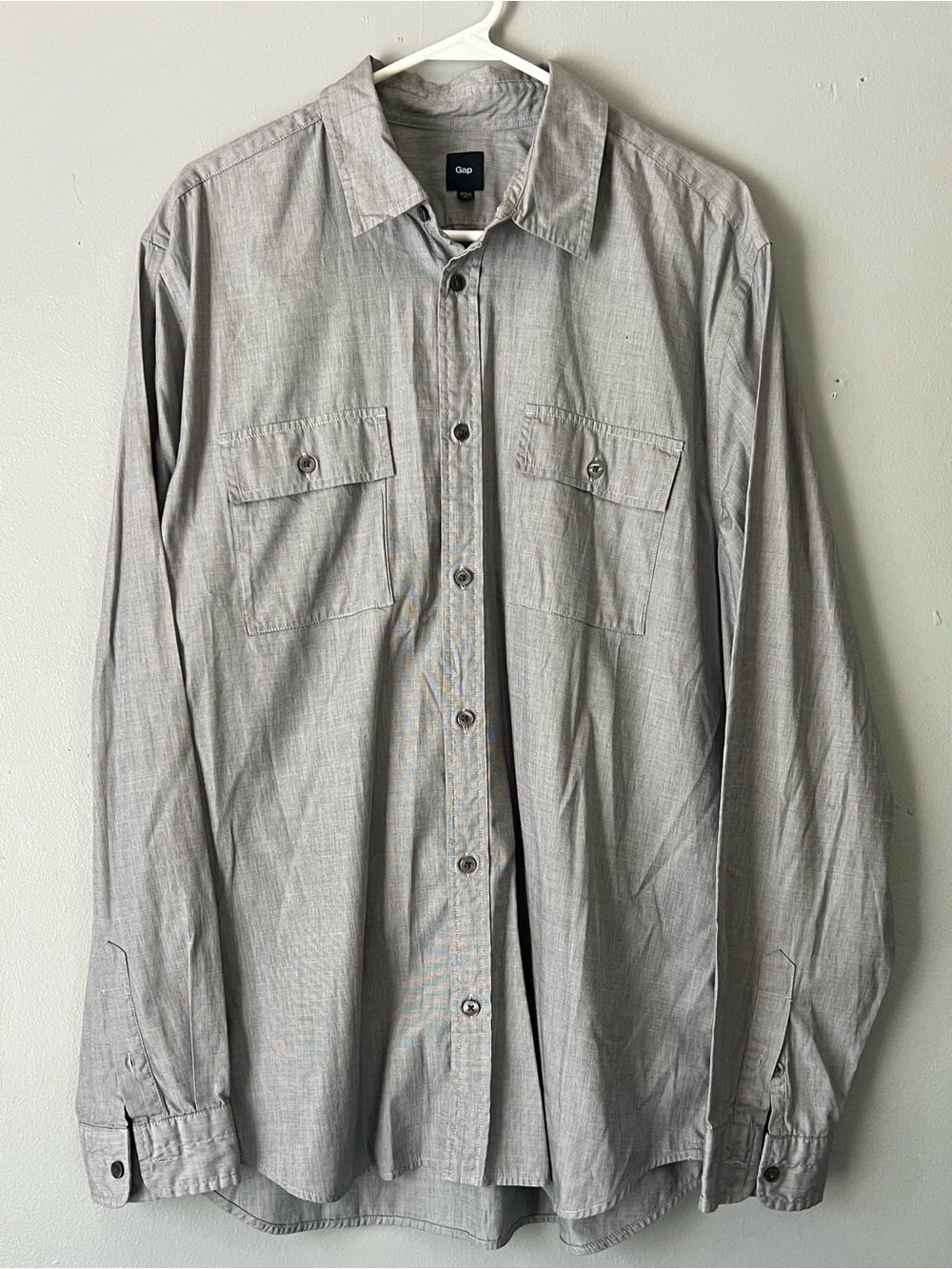 GAP Men’s Light Gray Casual Button-Down Shirt size XL